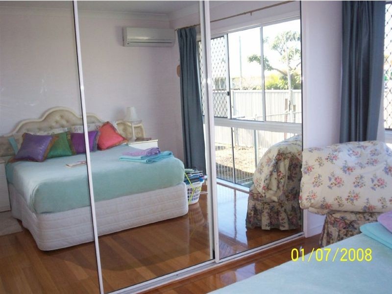 14 Allambi Avenue, Broadbeach Waters QLD 4218