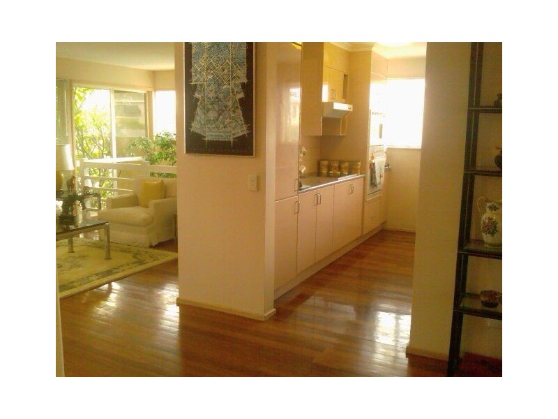 4a Ventura Road, Mermaid Beach QLD 4218