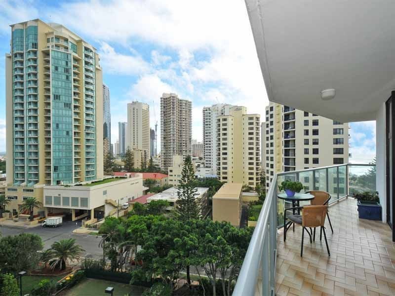 8D/5 Clifford Street, Surfers Paradise QLD 4217