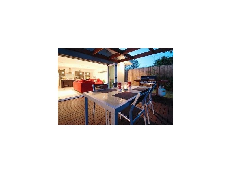 100 Rio Vista Boulevard, Broadbeach Waters QLD 4218