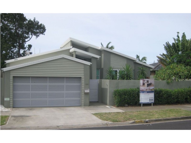 100 Rio Vista Boulevard, Broadbeach Waters QLD 4218