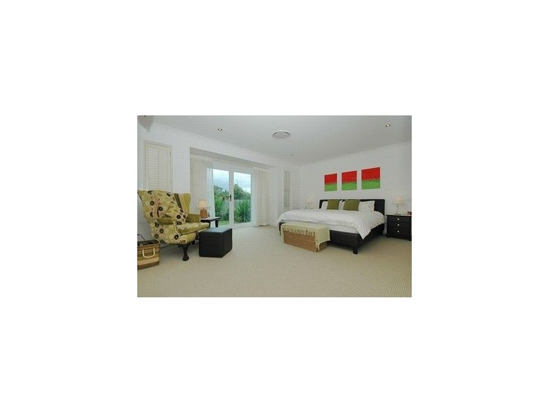 100 Rio Vista Boulevard, Broadbeach Waters QLD 4218