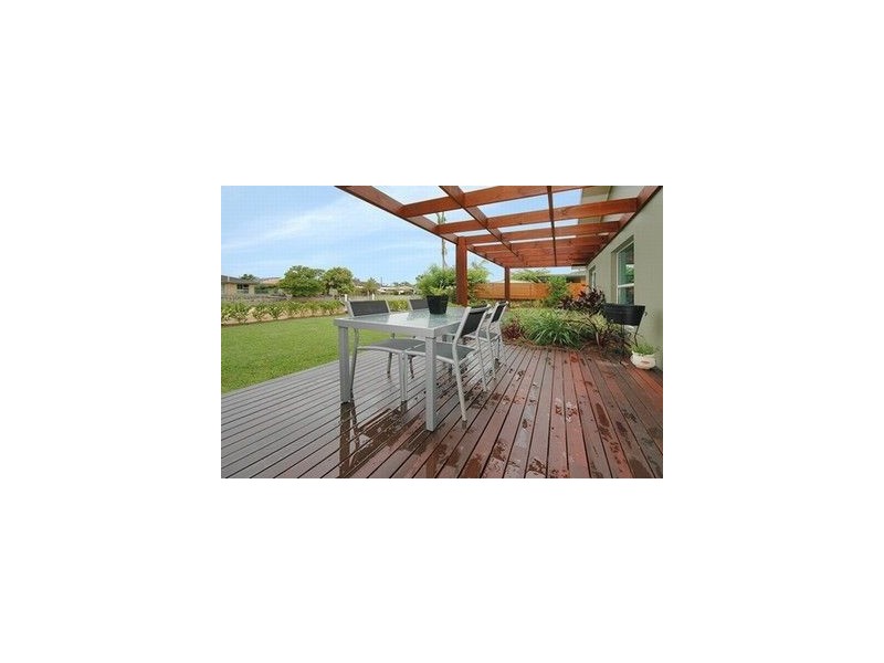 100 Rio Vista Boulevard, Broadbeach Waters QLD 4218
