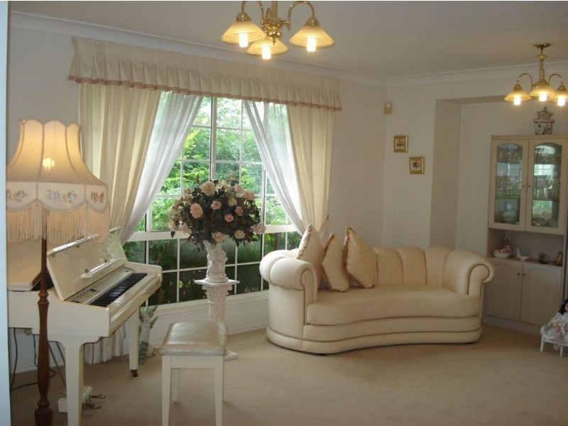 22 Clipper Boulevard, Clear Island Waters QLD 4226