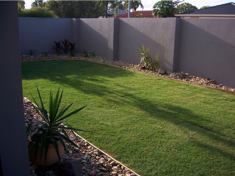 30 Port Drive, Mermaid Waters QLD 4218