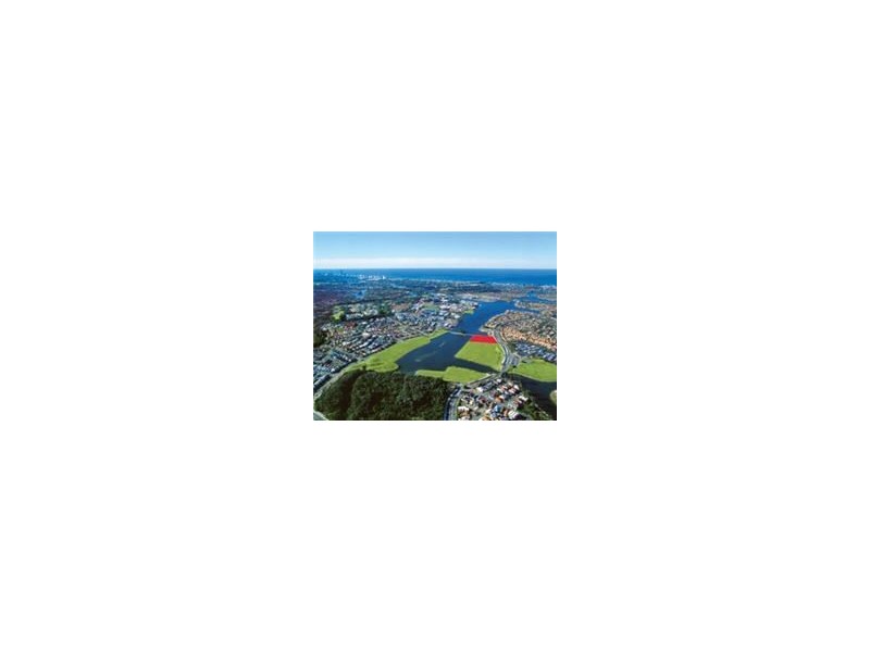 16 South Bay Drive, Varsity Lakes QLD 4227