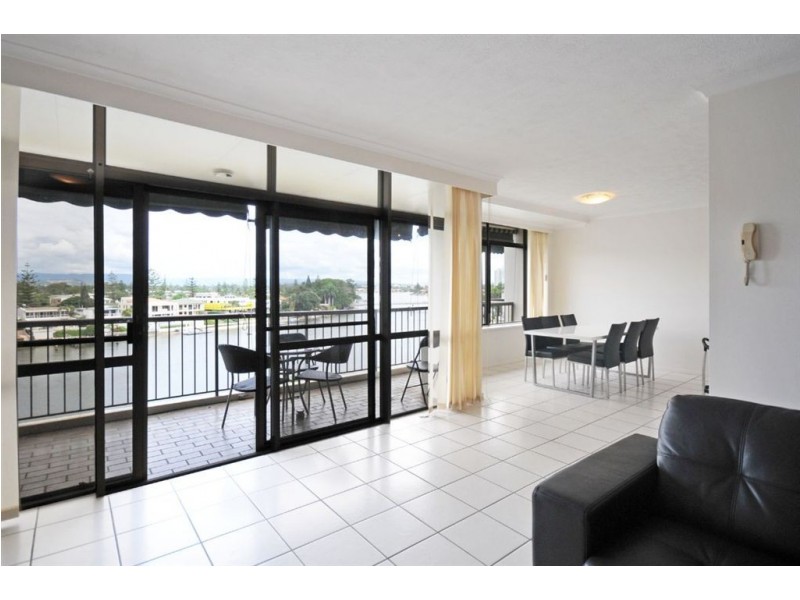 14/2964 Gold Coast Highway, Surfers Paradise QLD 4217