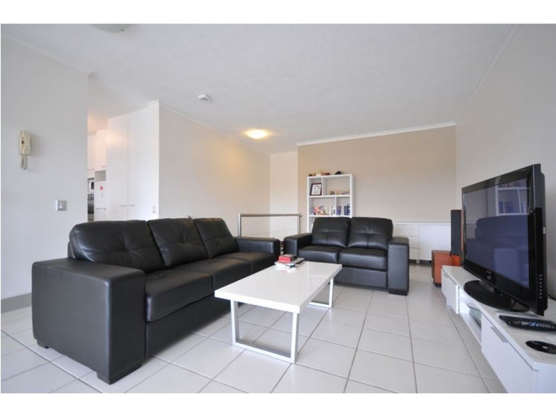 14/2964 Gold Coast Highway, Surfers Paradise QLD 4217