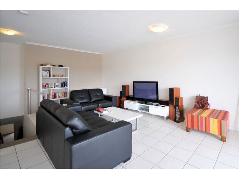 14/2964 Gold Coast Highway, Surfers Paradise QLD 4217