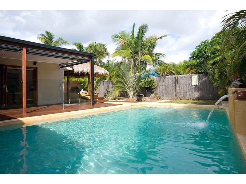 149 Barrier Reef Drive, Mermaid Waters QLD 4218