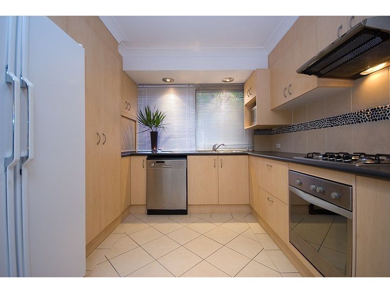 149 Barrier Reef Drive, Mermaid Waters QLD 4218