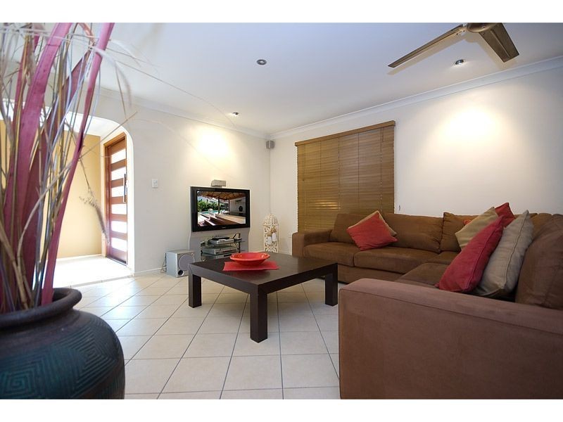 149 Barrier Reef Drive, Mermaid Waters QLD 4218