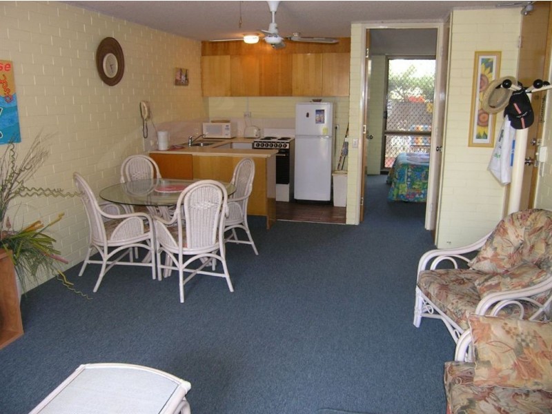 3/21 Old Burleigh Road, Surfers Paradise QLD 4217