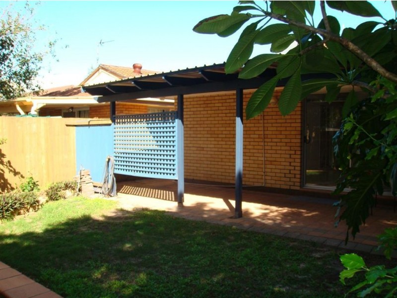 2/87 Sunshine Parade, Miami QLD 4220