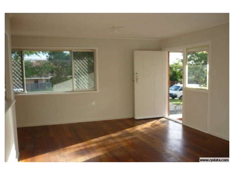 11 Myall Street, Southport QLD 4215