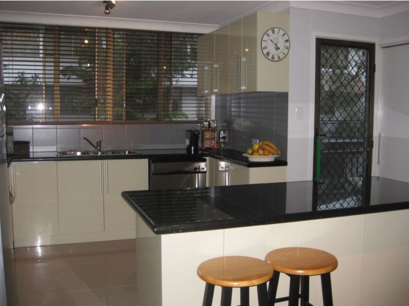 26/7 Campbell Street, Bundall QLD 4217