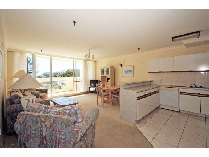 4/114 Esplanade, Surfers Paradise QLD 4217