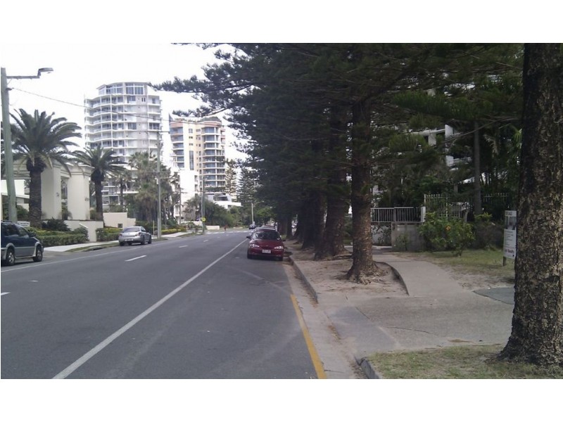 1/75 Old Burleigh Road, Surfers Paradise QLD 4217