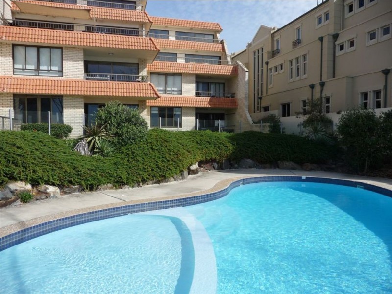 1 & 5/93 Albatross Avenue, Mermaid Beach QLD 4218