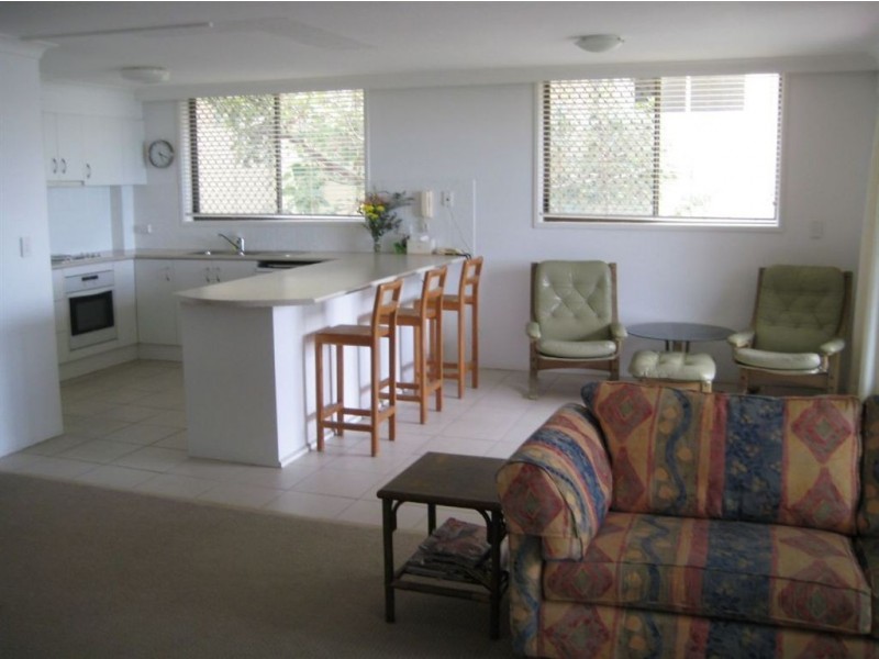 1 & 5/93 Albatross Avenue, Mermaid Beach QLD 4218