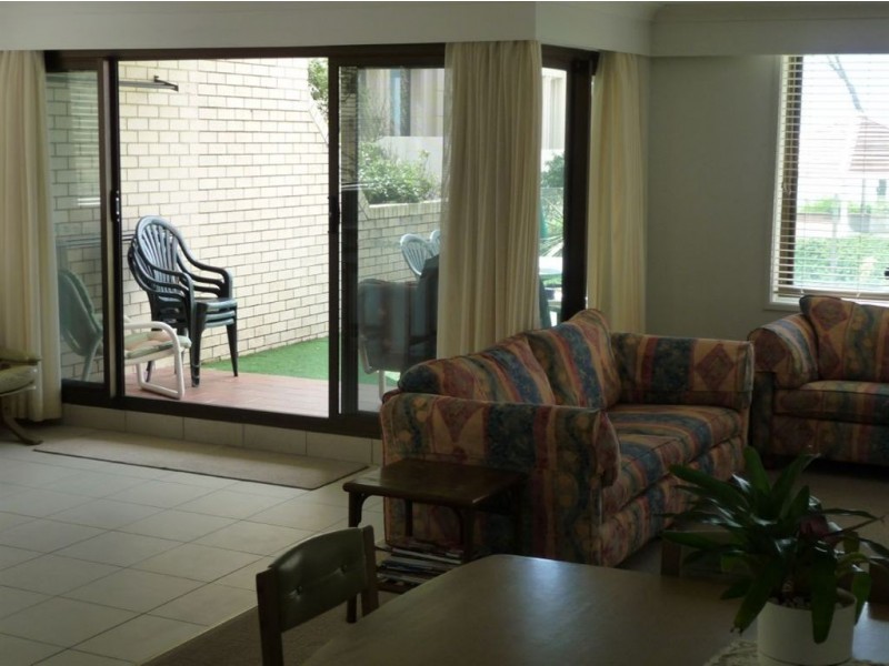 1 & 5/93 Albatross Avenue, Mermaid Beach QLD 4218