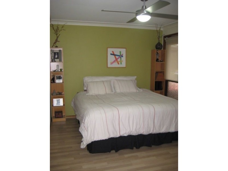 2/23 Tekapo Street, Broadbeach Waters QLD 4218