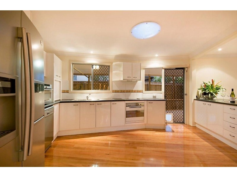 14 Toorak Park Avenue, Mermaid Waters QLD 4218