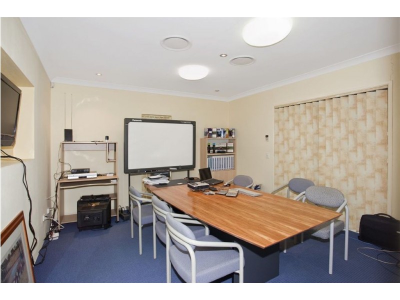 1 Pisa Court, Surfers Paradise QLD 4217