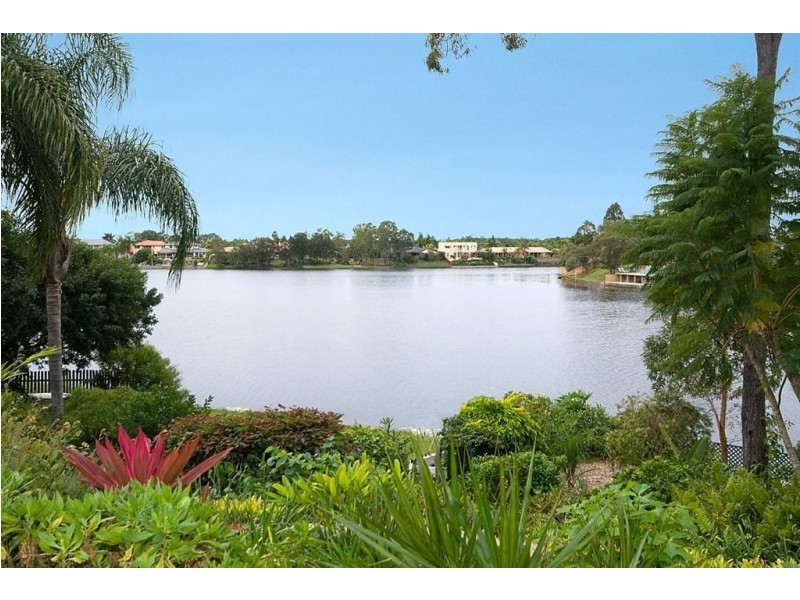 36 Pinnacle Court, Robina QLD 4226