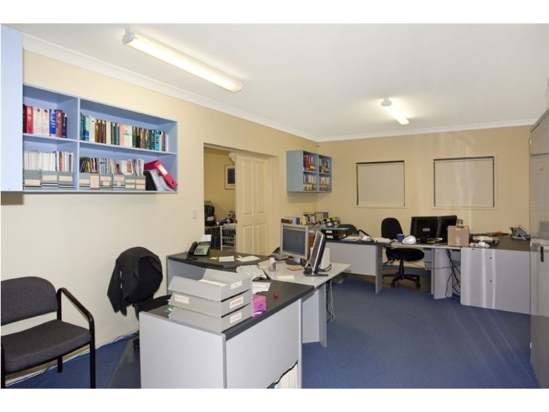 1 Pisa Court, Surfers Paradise QLD 4217