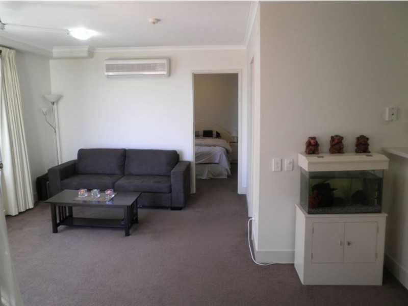 27 Margaret Street, Broadbeach QLD 4218