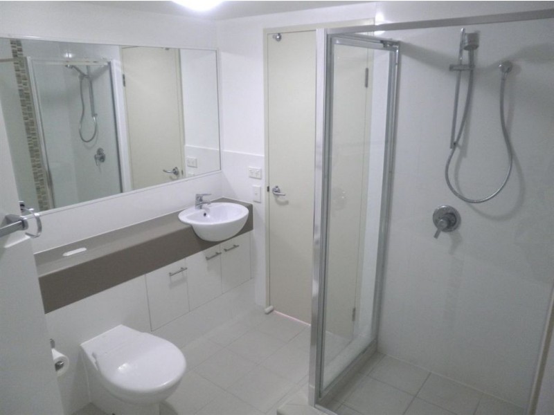 27 Margaret Street, Broadbeach QLD 4218