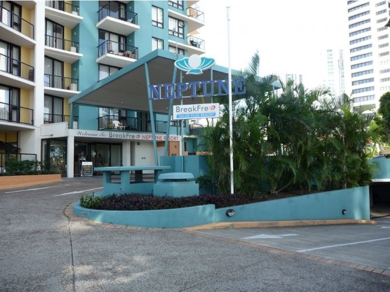 27 Margaret Street, Broadbeach QLD 4218