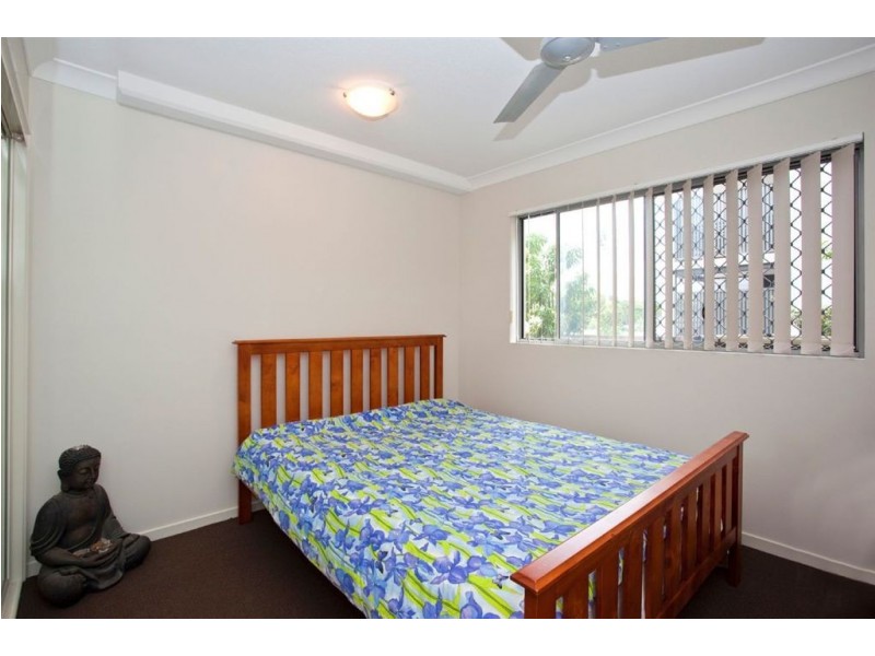 6/8 Proud Street, Labrador QLD 4215