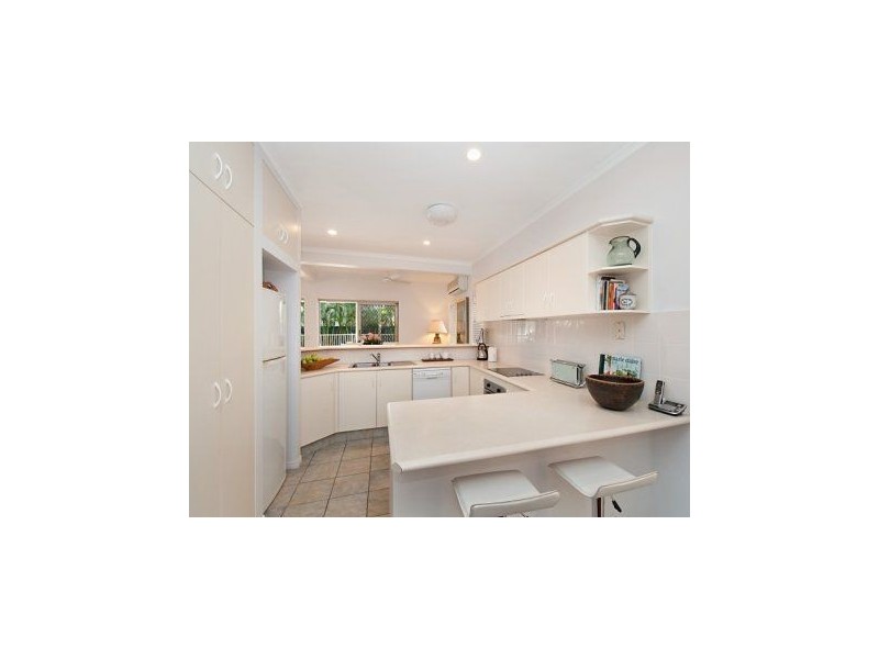 1/19 Venice Street, Mermaid Beach QLD 4218