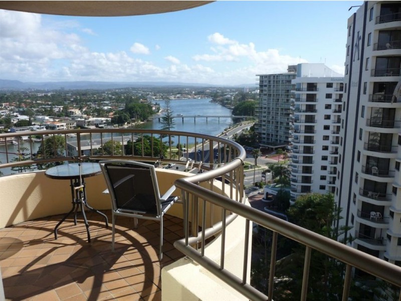 13C/18 Aubrey Street, Surfers Paradise QLD 4217