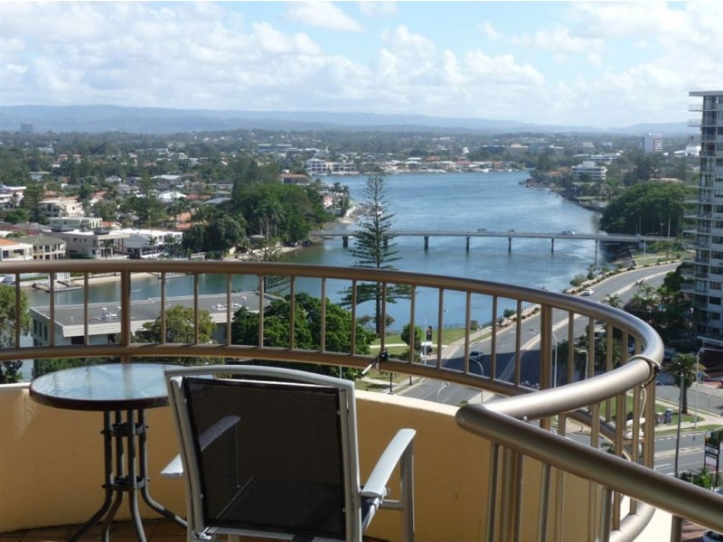 13C/18 Aubrey Street, Surfers Paradise QLD 4217