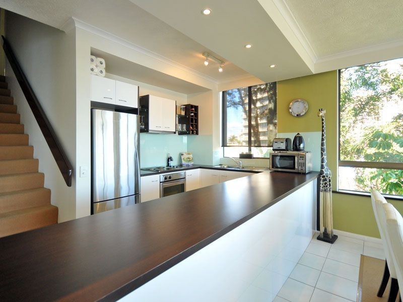 15/2964 Gold Coast highway, Surfers Paradise QLD 4217