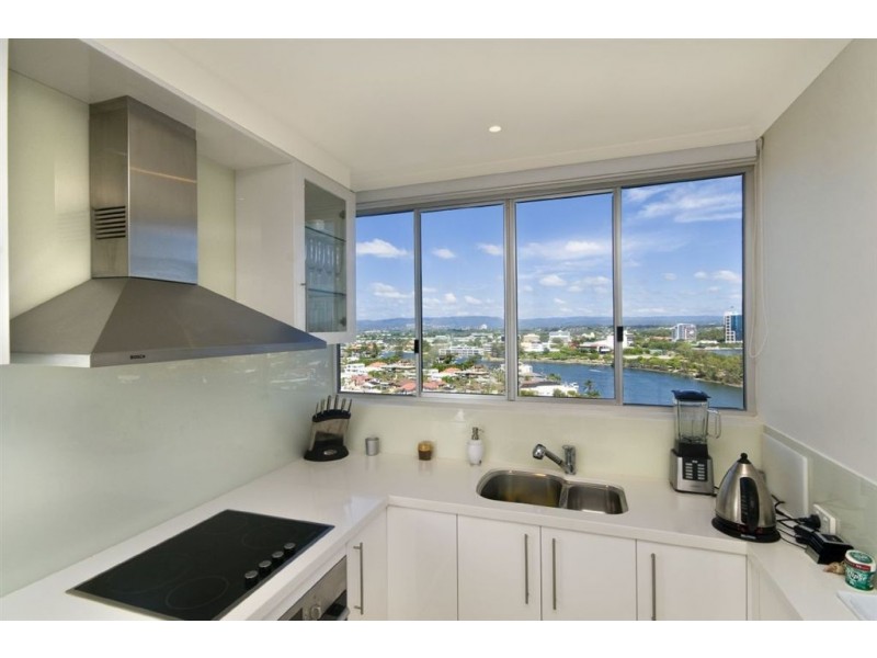 152/30 Watson Esplanade, Surfers Paradise QLD 4217