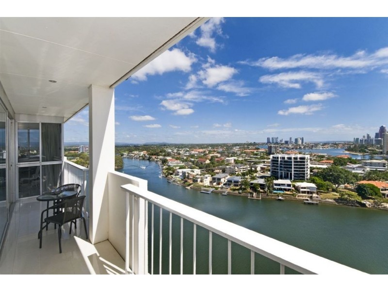 152/30 Watson Esplanade, Surfers Paradise QLD 4217