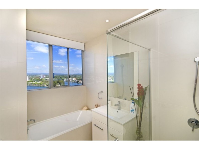 152/30 Watson Esplanade, Surfers Paradise QLD 4217