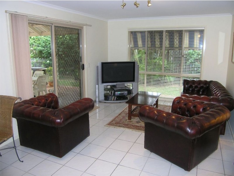 28 Wattlepark Lane, Robina QLD 4226