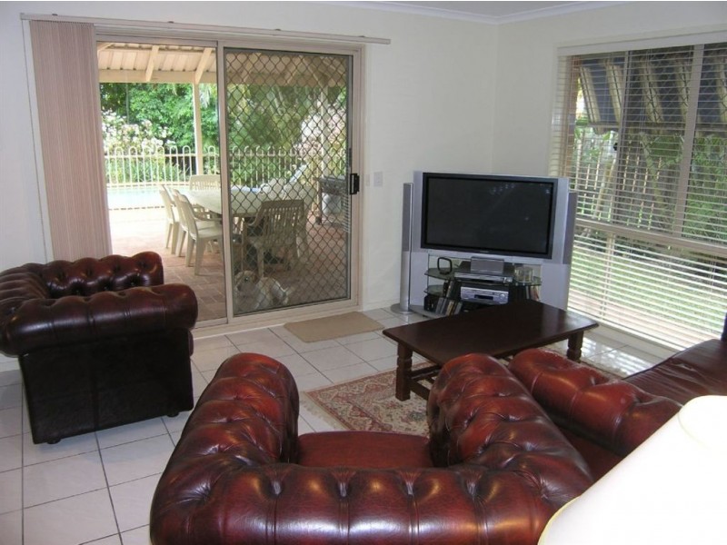 28 Wattlepark Lane, Robina QLD 4226