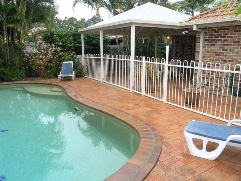 28 Wattlepark Lane, Robina QLD 4226
