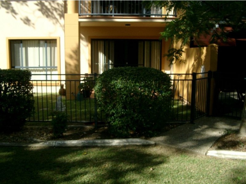 75/85 Palm Meadows Drive, Carrara QLD 4211