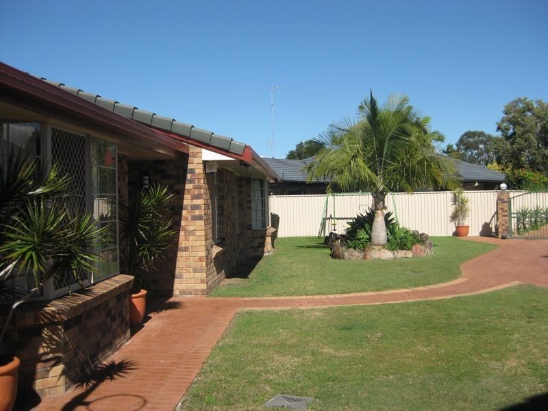 20 Willis Court, Mermaid Waters QLD 4218