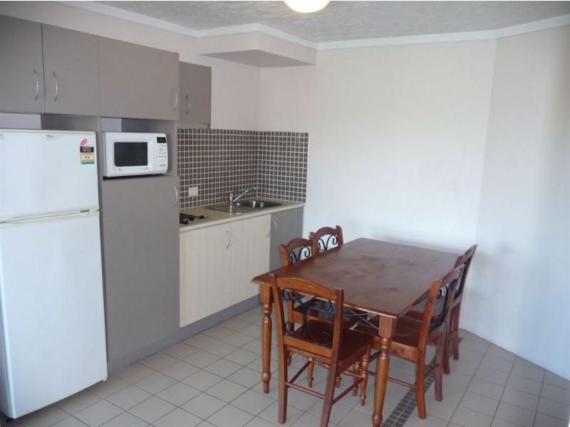 127/25 Lake Orr Drive, Robina QLD 4226