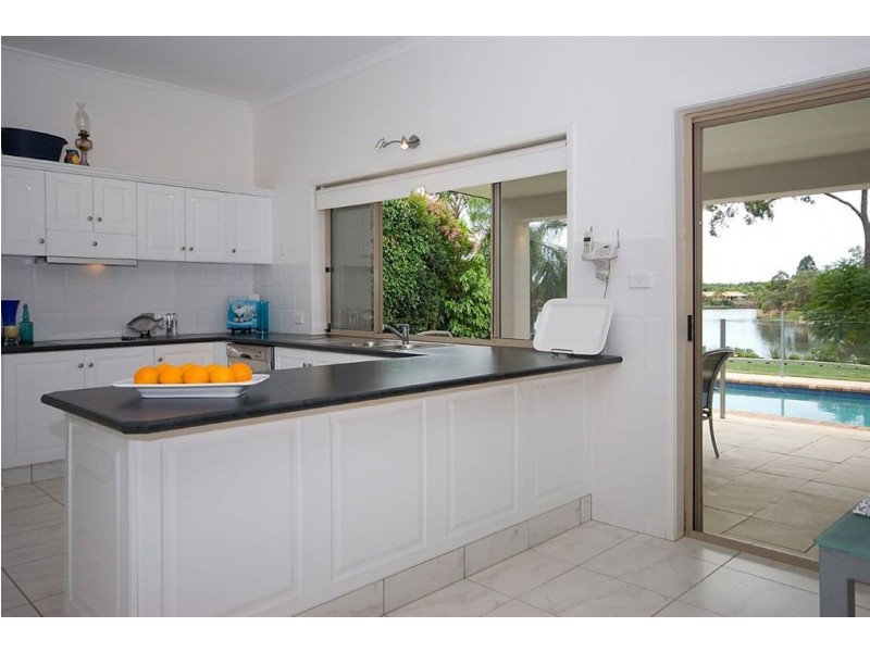 36 Pinnacle Court, Robina QLD 4226