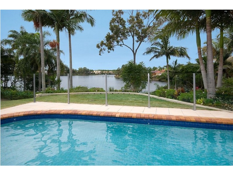 36 Pinnacle Court, Robina QLD 4226