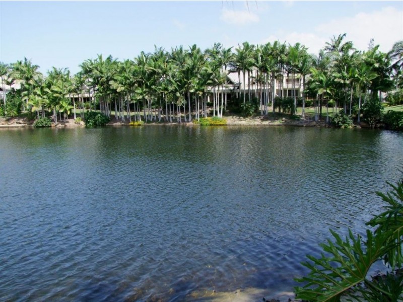 3/125 Santa Cruz Boulevard, Clear Island Waters QLD 4226